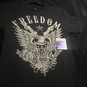 Freedom 76 men’s T-Shirt Size XS- 30-32 NWT